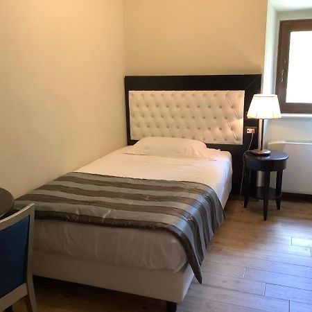 Locanda Tre Frati Пескокостанцо Экстерьер фото